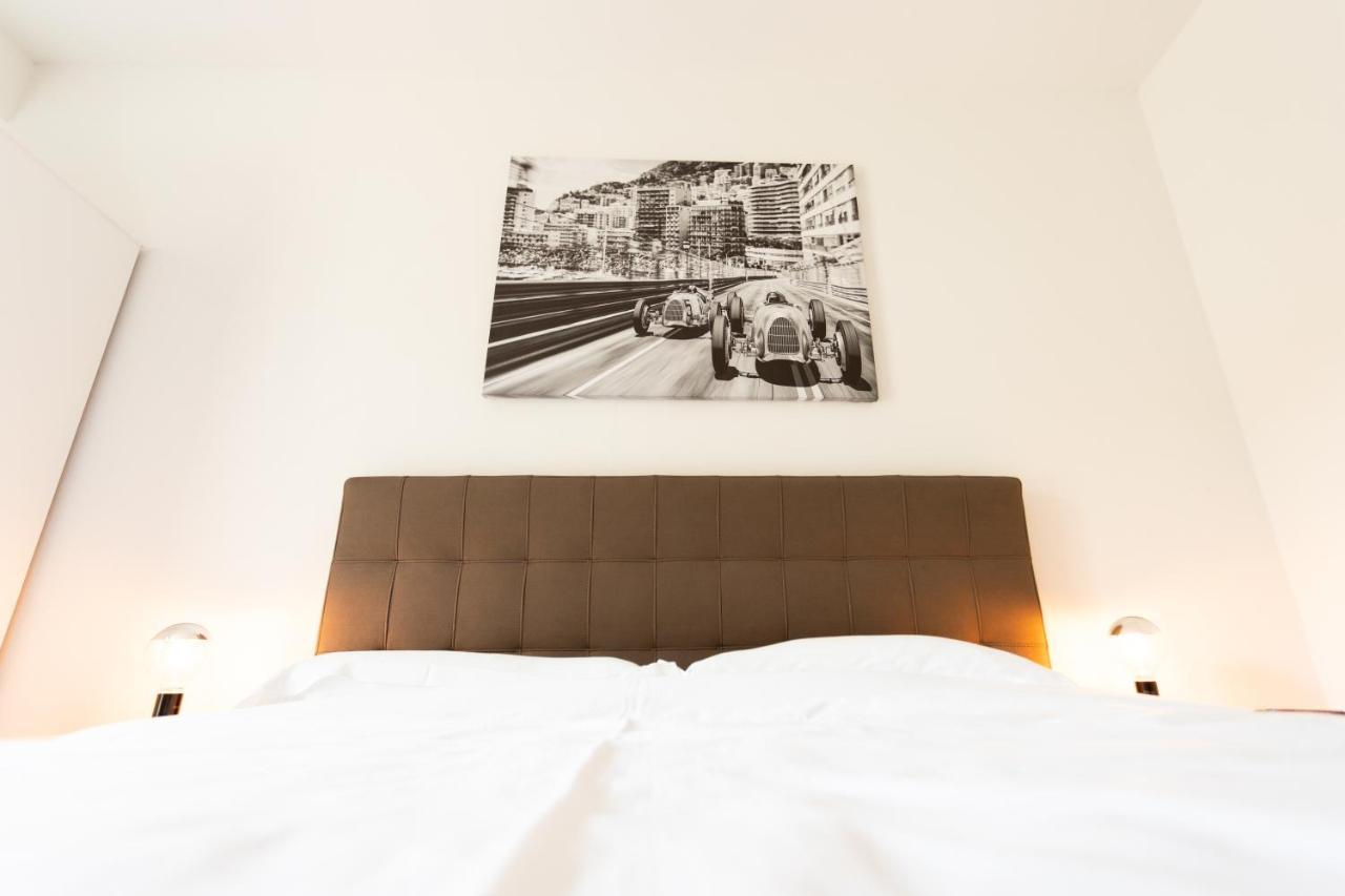 Alpencity Suites เตรนโต ภายนอก รูปภาพ